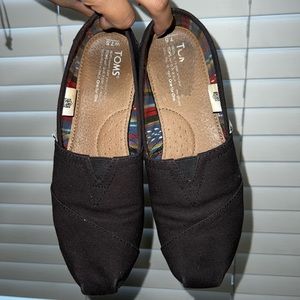 Black Toms